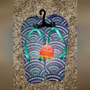 Juncture| NWT| Flip Flops